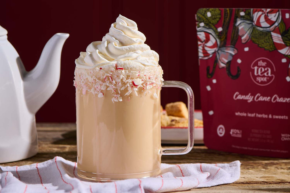 Holiday Sips: Candy Cane Craze Latte